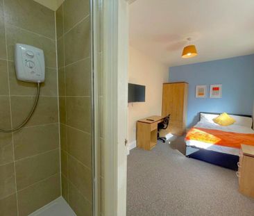 1 bedroom in a house share to rent - Photo 6