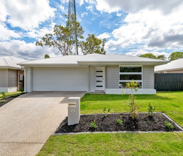 Stunning Family Home in Logan Reserve - Photo 2