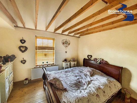 2 bedroom terraced house to rent - Photo 1