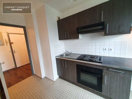 Location Appartement 2 pièces 46m² LILLE 59000 - Photo 2