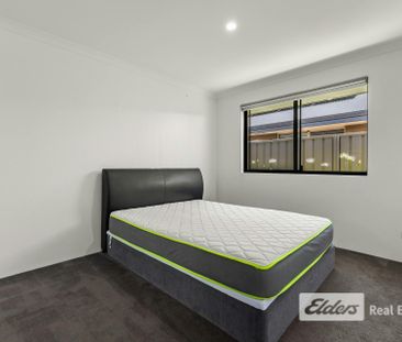 SPACIOUS FAMILY HOME, BE QUICK TO VIEW! - Photo 6