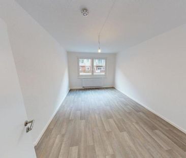 2-Raum-Wohnung mit Wanne nahe Schlossteich - Foto 1