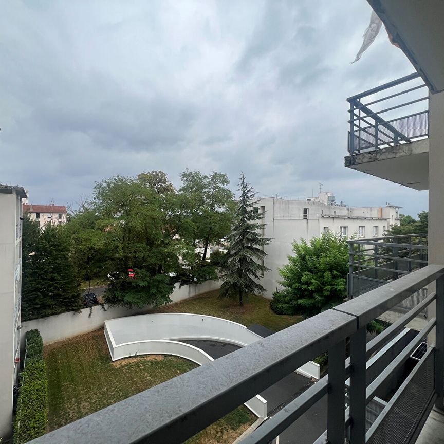 Location appartement 1 piï¿½ce - F1 Epinay sur seine - Photo 1