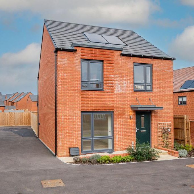 4 bedroom detached house to rent - Photo 1