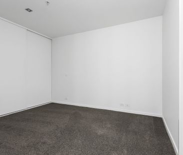 2601/8 Downie Street, Melbourne - Photo 1