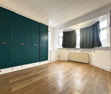 3 bedroom detached house to rent - Photo 3