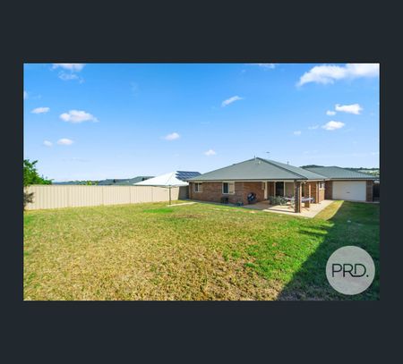 7 Beaurepaire Street, Boorooma, NSW 2650 - Photo 5