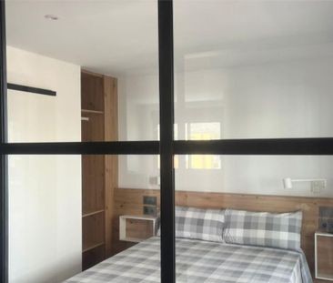 Piso de alquiler en Avenida Ferrandis Salvador, 124, Els Terrers - Photo 3