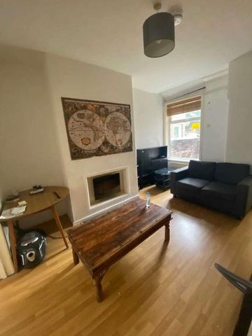 St Brendans Road, Withington, M20 - Photo 3