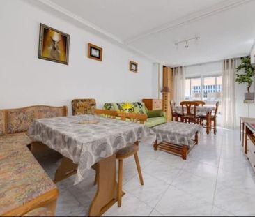 1 BEDROOM APARTMENT - TORREVIEJA - Foto 2