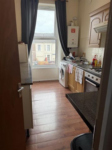 Heaton Road, Newcastle upon Tyne - Photo 5