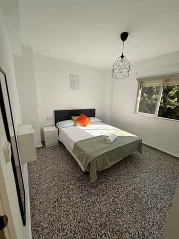 Avenida Antonio Gaudi, Málaga, Andalusia 29004 - Photo 2