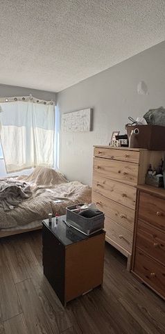 420 Parkdale Ave - Photo 1