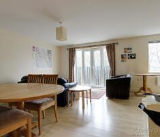 2 BEDROOM Apartment - Ground Floor - Photo 2