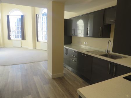 High Street, Newmarket - Photo 4