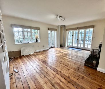 Witney, Minster Lovell - Photo 3