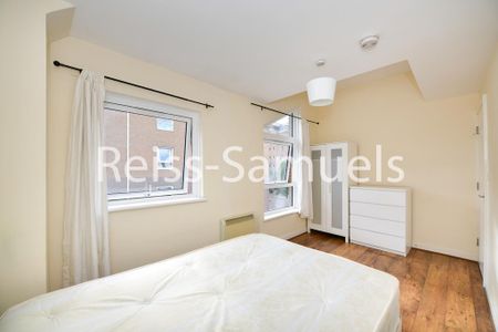 5 bedroom end of terrace house to rent - Photo 2