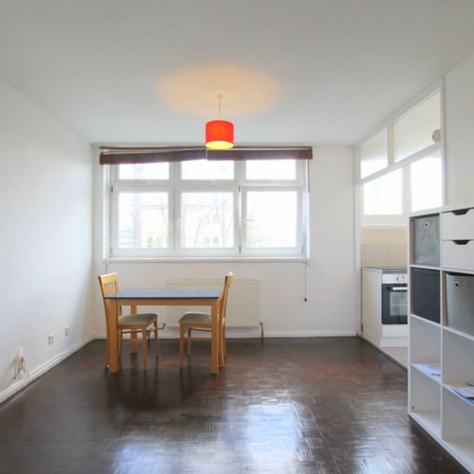 0 Bedroom Studio, Carlton Drive, Putney - Photo 1