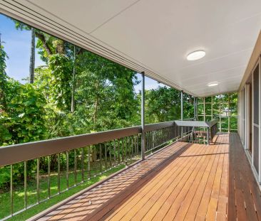 Cozy and convenient living in prime Stratford location - Photo 6