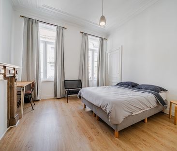 Room at Rue Charles Quint 55 - Photo 1