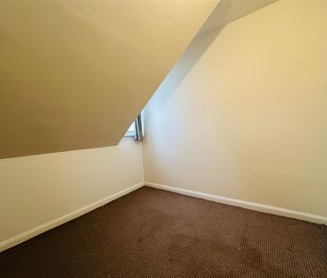 Heath Road, Bedworth, CV12 - Photo 2