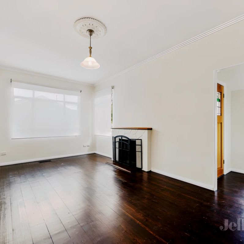 3 Bed, 1 Bath - Photo 1