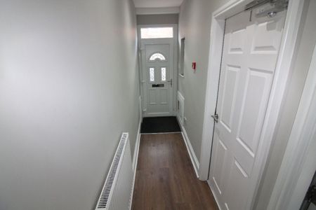 Elmsley Street, PRESTON, Lancashire PR1 7XE - Photo 2