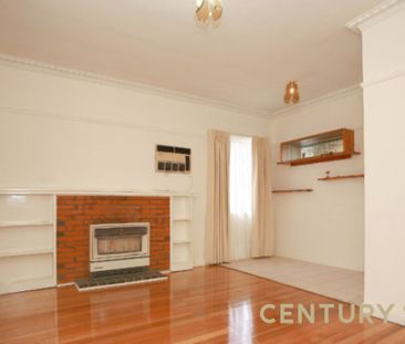 Comfort & Convenience in a Prime Spot - Photo 2
