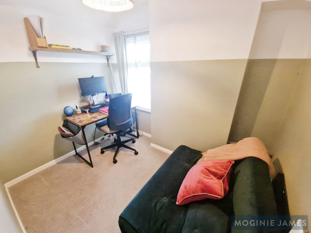 3 bedroom terraced house to rent - Photo 2
