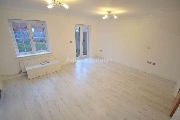 Mays Close, Reading, RG6 - Photo 1