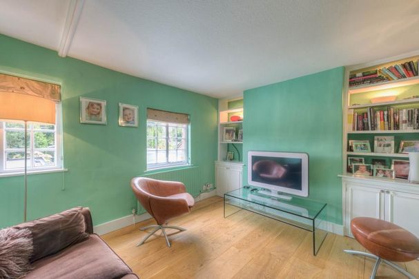 3 bedroom terraced house to rent - Photo 1