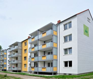 Schicke 3-Raum-Wohnung mit Balkon zum Verweilen - Foto 1