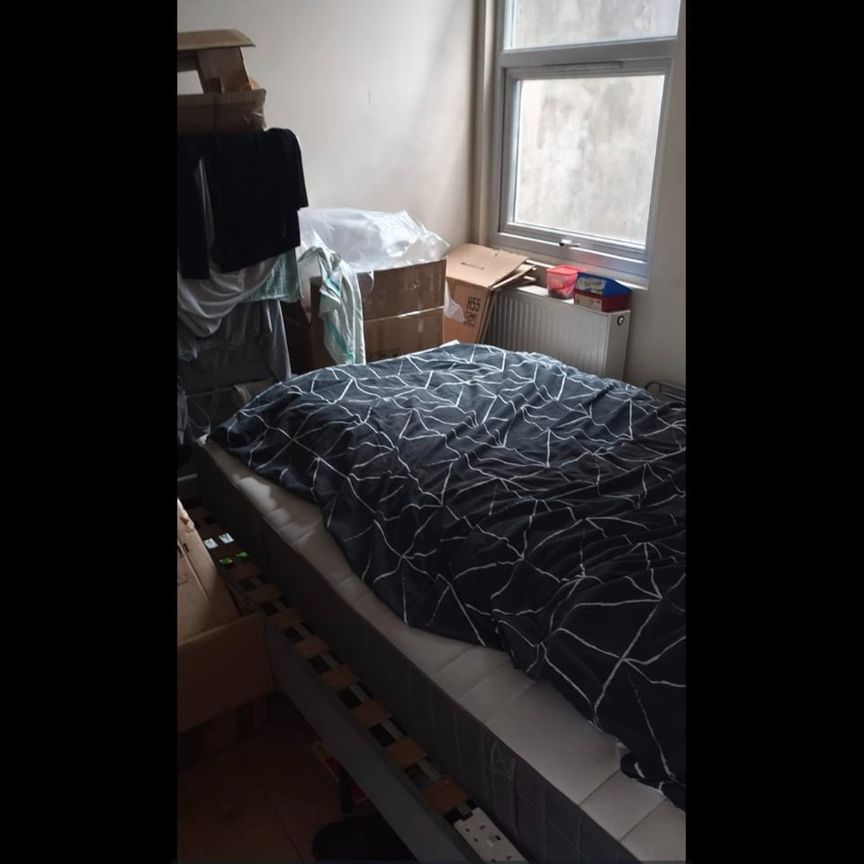 Room in a Shared House, Buxton Road, E17 - Photo 1