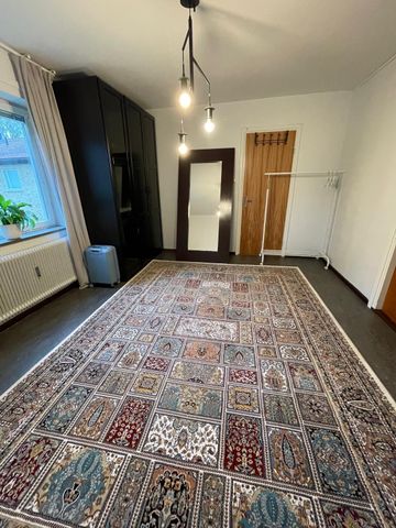 Friherregatan, Hässelby - Photo 2