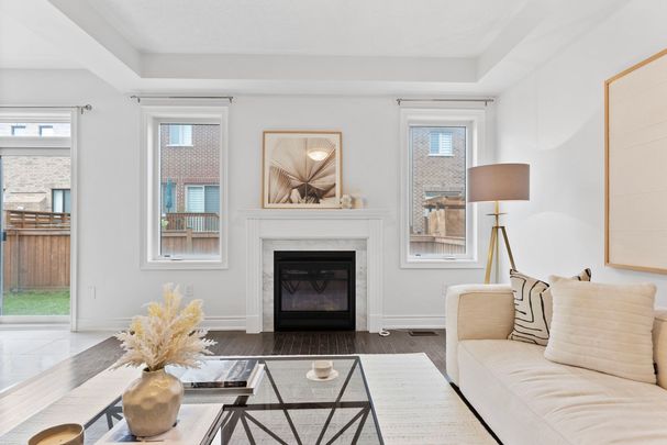 For Lease - 3107 Streamwood Passage Pass, Oakville, Ontario - Photo 1