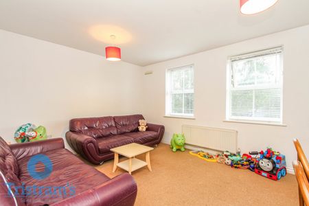 2 bed Apartment for Rent - Photo 4