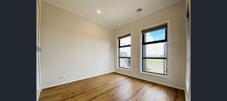 3 Bedroom Home in Near New Condition - Photo 2