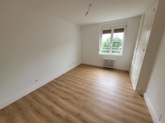 Location Appartement 4 pièces 77m² BOULOGNE SUR MER 62200 - Photo 1