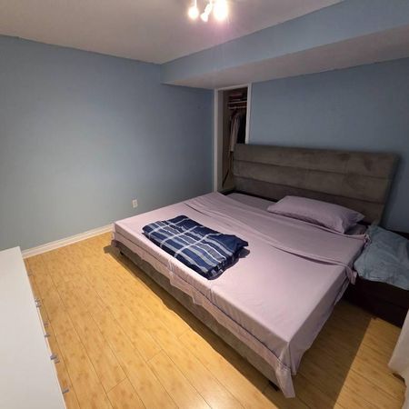 3 ½ À LOUER – RÉNOVÉ, CALME ET PROPRE ! - Photo 4