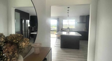 4 bedroom, double living home in Omokoroa - - Photo 5