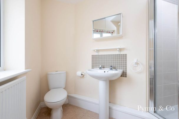 Redpoll Road, Queens Hill, Norwich - Photo 1