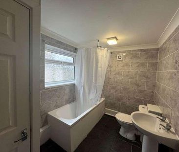 Wharton Street, Grimsby, DN31 - Photo 6