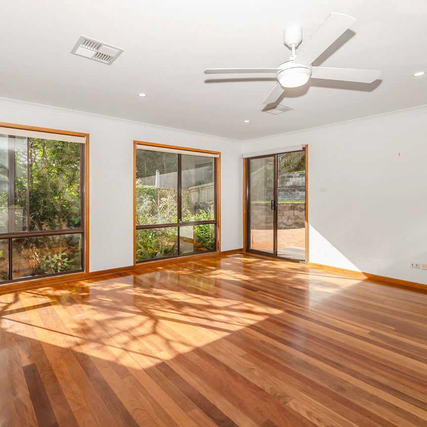 7 Simpson Street, Valentine NSW 2280 - House For Rent | Domain - Photo 1