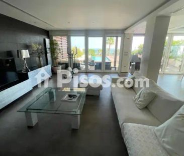 Chalet en alquiler en Zona Paseo Maritimo - Photo 2