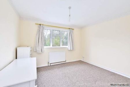 3 bedroom property to rent in Hertfordshire - Photo 4