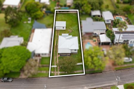 82 Blackwood Road, Deagon. - Photo 3