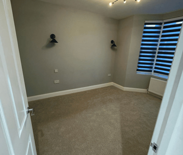 Audrey Road, Ilford, IG1 - Photo 1