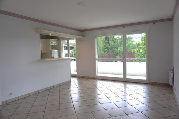 Location Appartement 3 pièces 69m² ANNECY 74000 - Photo 1