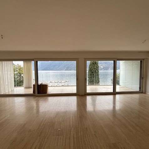 Elegant 4.5-room apartment with lake view - Photo 1
