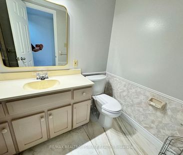 For Lease - 66 Senator Reesor's Drive, Markham, Ontario - Photo 4